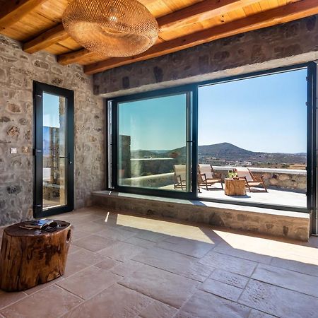Petra Residence Mini Pool Spa Адамас Екстер'єр фото