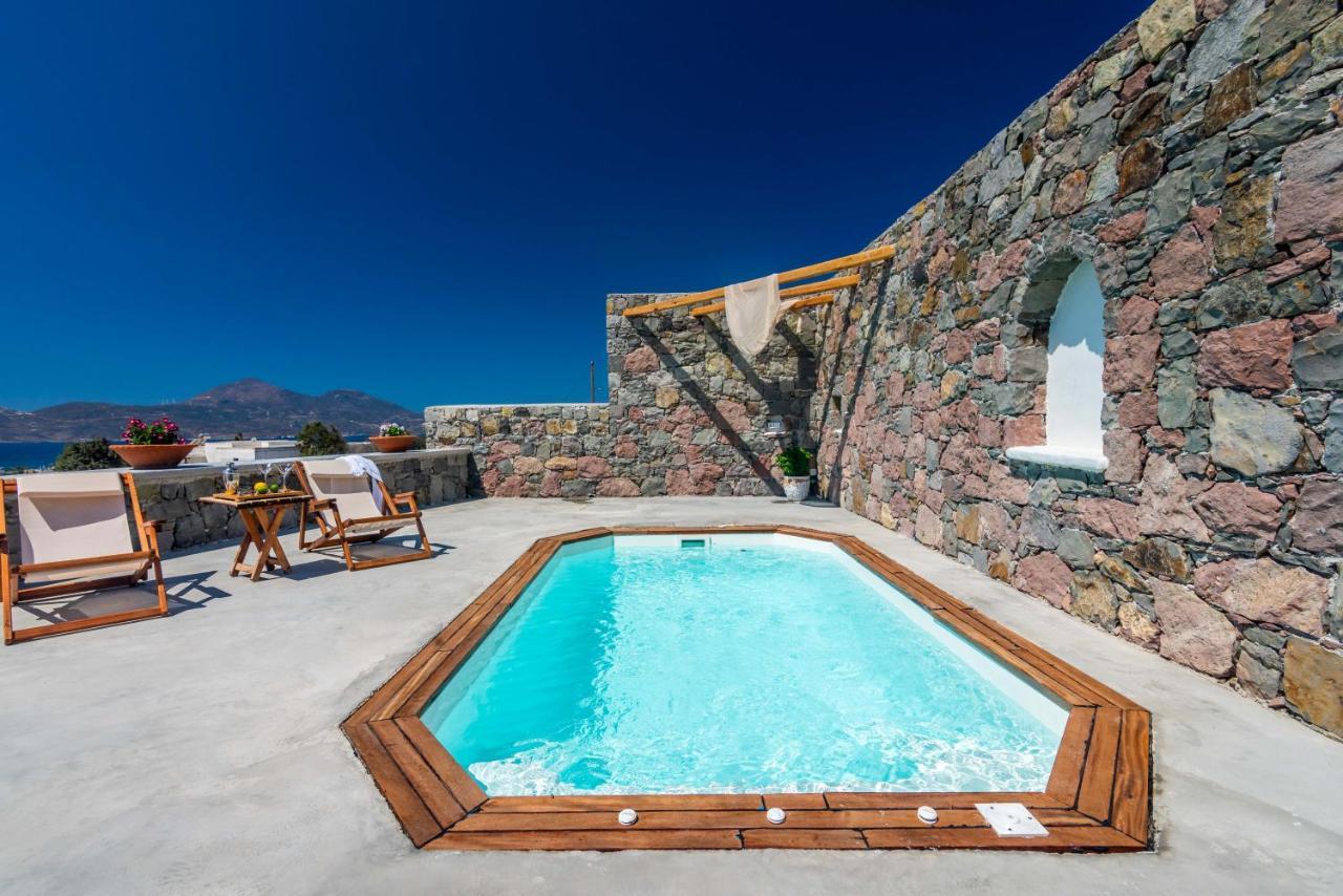 Petra Residence Mini Pool Spa Адамас Екстер'єр фото
